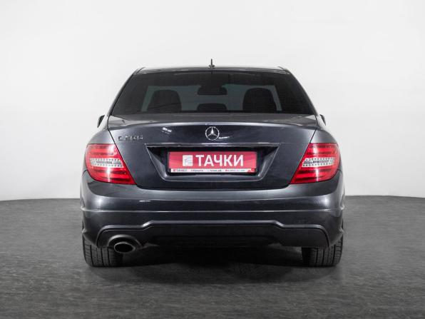 Mercedes-Benz C-Класс III (W204) Рестайлинг с пробегом 2013 года, цена 1 415 000 рублей, 149464 км, седан, Автокод Объявления