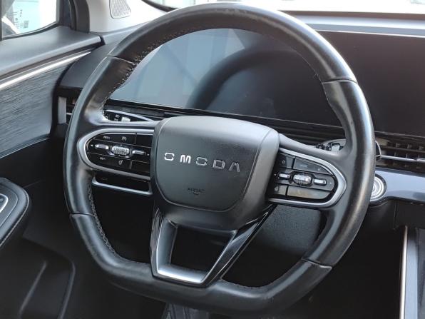 Omoda C5 I с пробегом 2023 года, цена 1 299 000 рублей, 141271 км, внедорожник, Автокод Объявления