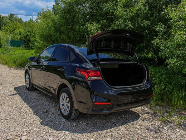 Hyundai Solaris II с пробегом 2019 года, цена 1 100 000 рублей, 192845 км, седан, Автокод Объявления