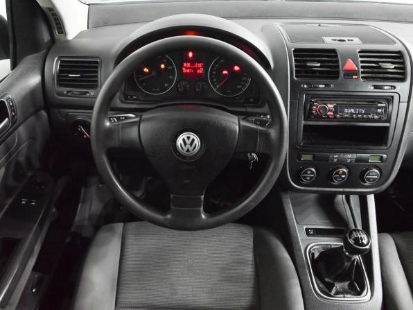 Volkswagen Golf V с пробегом 2008 года, цена 390 000 рублей, 394870 км, хэтчбек, Автокод Объявления