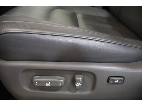 Toyota Land Cruiser 200 Series с пробегом 2008 года, цена 2 606 700 рублей, 233090 км, внедорожник, Автокод Объявления