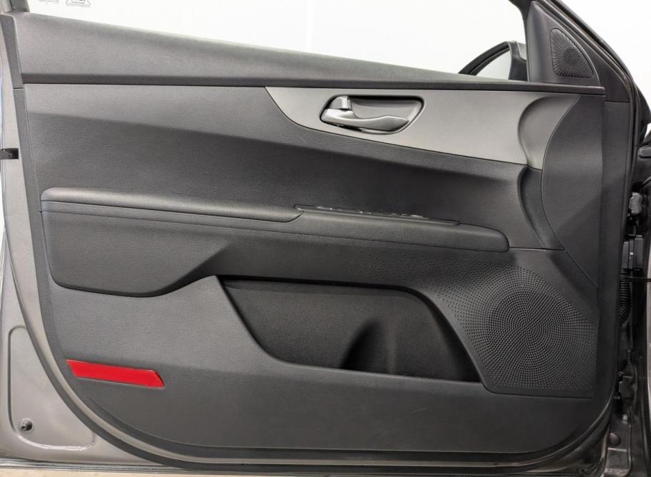 Kia Cerato IV Санкт-Петербург  - изображение 19