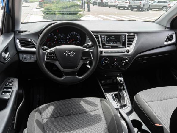 Hyundai Solaris II с пробегом 2019 года, цена 1 198 000 рублей, 130478 км, седан, Автокод Объявления