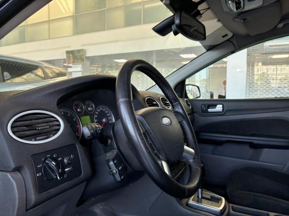 Ford Focus II с пробегом 2005 года, цена 495 000 рублей, 221000 км, седан, Автокод Объявления