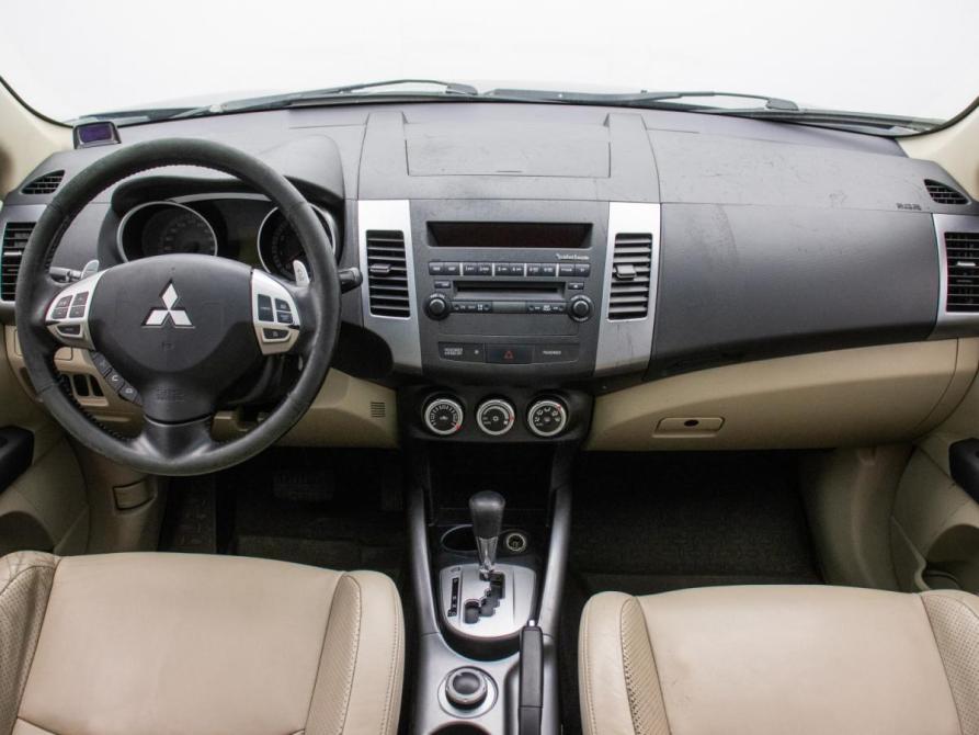 Mitsubishi Outlander II Москва  - изображение 13