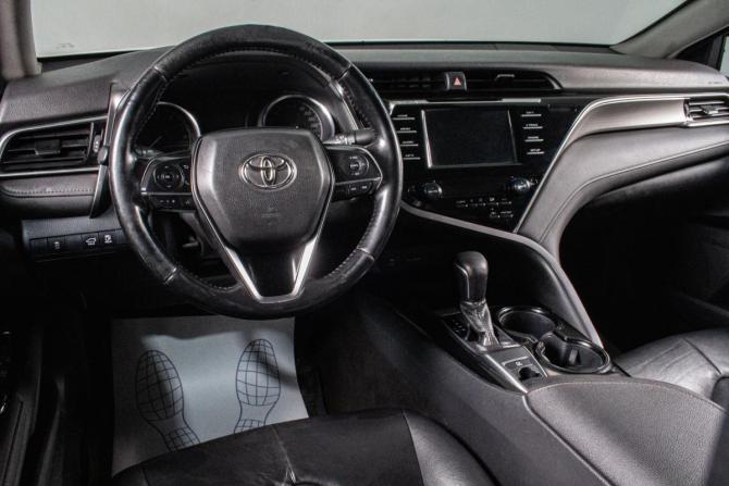 Toyota Camry VIII (XV70) с пробегом 2019 года, цена 1 599 000 рублей, 509000 км, седан, Автокод Объявления