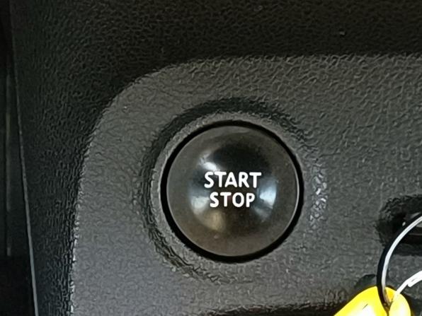 Renault Kaptur I с пробегом 2016 года, цена 1 699 000 рублей, 85463 км, внедорожник, Автокод Объявления