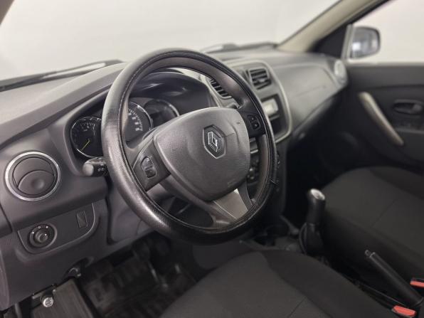 Renault Sandero II с пробегом 2014 года, цена 680 000 рублей, 221000 км, хэтчбек, Автокод Объявления