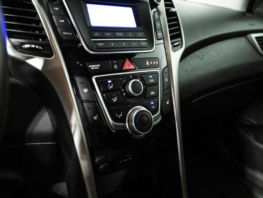 Hyundai i30 II Санкт-Петербург  - изображение 15