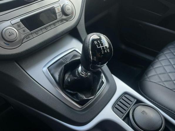 Ford Kuga I с пробегом 2010 года, цена 990 000 рублей, 220735 км, внедорожник, Автокод Объявления