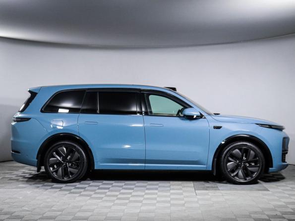 Li Auto (Lixiang) L9 I с пробегом 2023 года, цена 6 950 000 рублей, 36700 км, внедорожник, Автокод Объявления