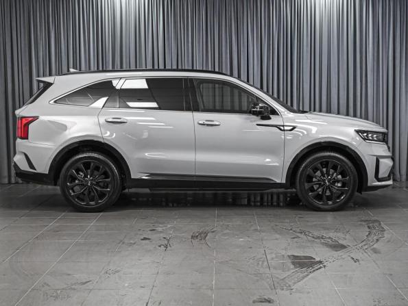 Kia Sorento IV с пробегом 2022 года, цена 3 641 000 рублей, 68248 км, внедорожник, Автокод Объявления