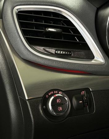 Opel Mokka I с пробегом 2013 года, цена 1 195 000 рублей, 128529 км, внедорожник, Автокод Объявления