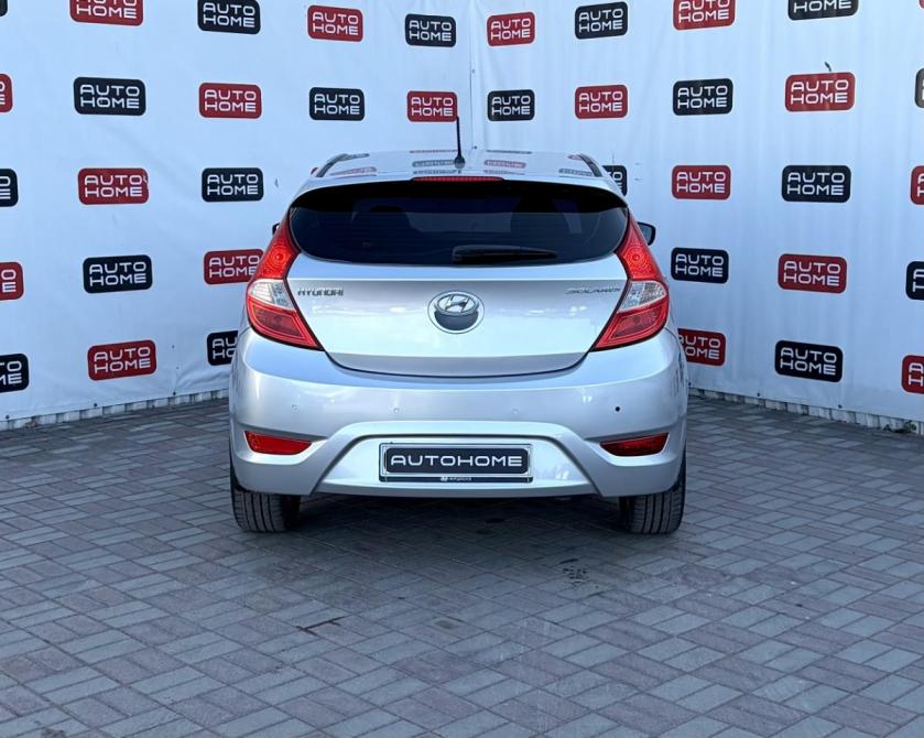 Hyundai Solaris I Санкт-Петербург  - изображение 5
