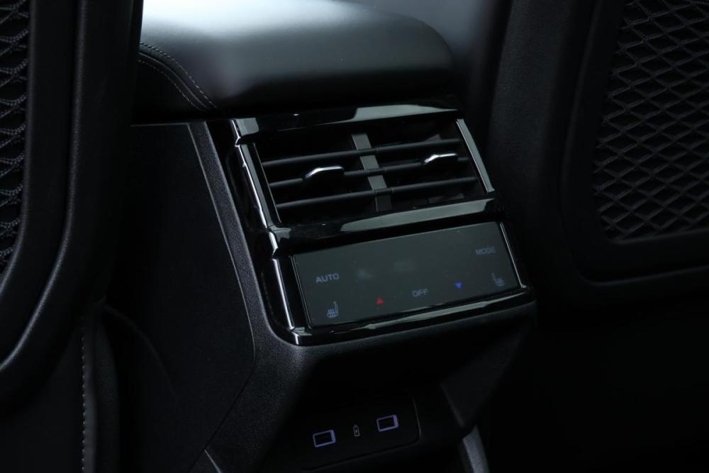 Geely Monjaro I Москва  - изображение 25