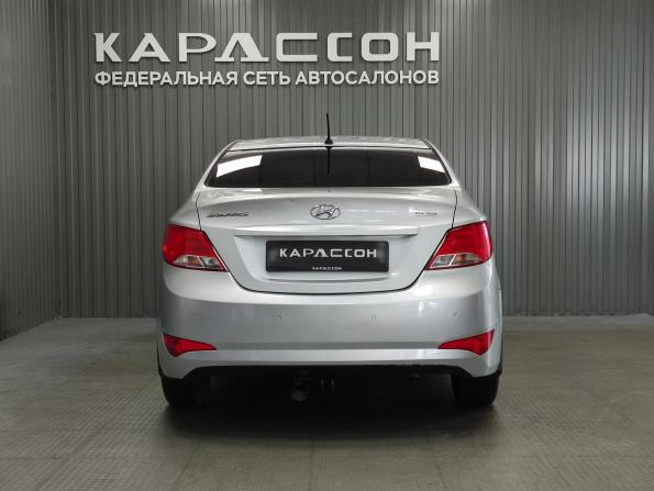 Hyundai Solaris I Рестайлинг с пробегом 2016 года, цена 899 000 рублей, 134243 км, седан, Автокод Объявления