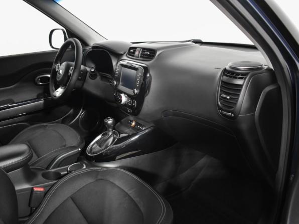 Kia Soul II Рестайлинг с пробегом 2017 года, цена 1 498 790 рублей, 95850 км, хэтчбек, Автокод Объявления