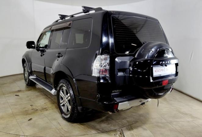 Mitsubishi Pajero IV Рестайлинг 1 с пробегом 2012 года, цена 1 920 000 рублей, 199000 км, внедорожник, Автокод Объявления