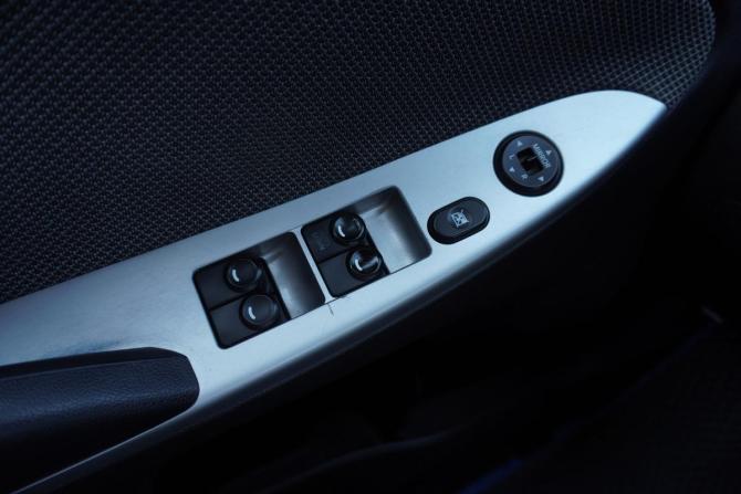 Hyundai Solaris I с пробегом 2013 года, цена 799 000 рублей, 157100 км, седан, Автокод Объявления