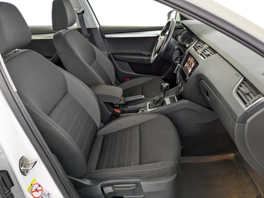 Skoda Octavia III (A7) Рестайлинг Москва  - изображение 23