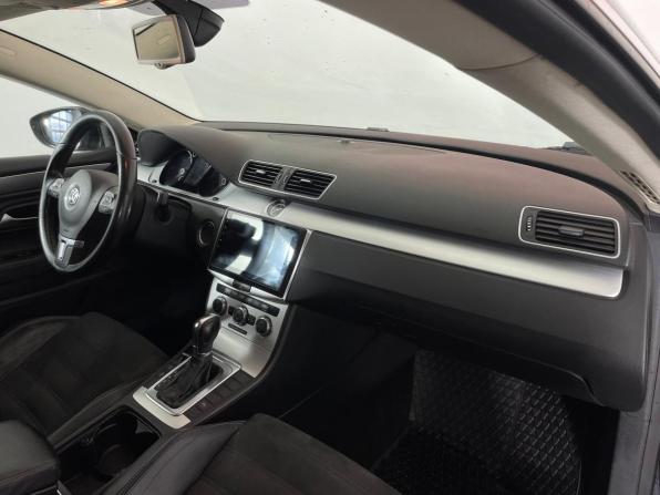 Volkswagen Passat CC I Рестайлинг с пробегом 2012 года, цена 1 105 000 рублей, 343406 км, седан, Автокод Объявления