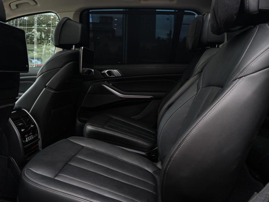 BMW X7 I (G07) Москва  - изображение 13