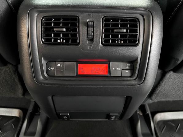 Nissan Pathfinder IV с пробегом 2015 года, цена 1 795 000 рублей, 163124 км, внедорожник, Автокод Объявления