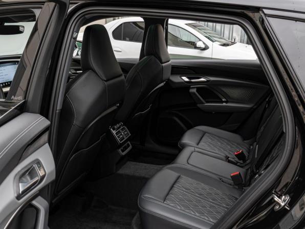 Audi Q5 III с пробегом 2025 года, цена 6 155 000 рублей, 130 км, внедорожник, Автокод Объявления