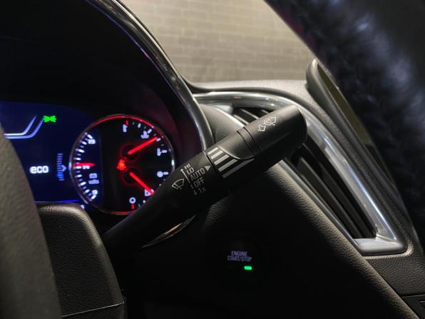 Chevrolet Malibu IX Рестайлинг с пробегом 2019 года, цена 2 015 000 рублей, 52392 км, седан, Автокод Объявления