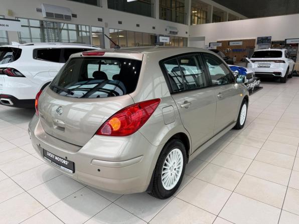 Nissan Tiida I Рестайлинг с пробегом 2010 года, цена 795 000 рублей, 132448 км, хэтчбек, Автокод Объявления