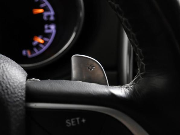 Jeep Grand Cherokee IV (WK2) Рестайлинг с пробегом 2013 года, цена 2 099 000 рублей, 228000 км, внедорожник, Автокод Объявления