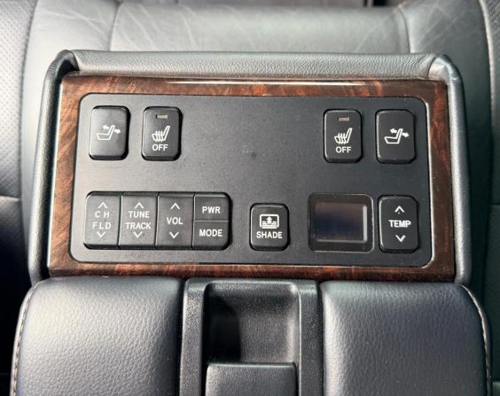 Toyota Camry VII (XV50) Рестайлинг с пробегом 2015 года, цена 2 040 000 рублей, 194646 км, седан, Автокод Объявления