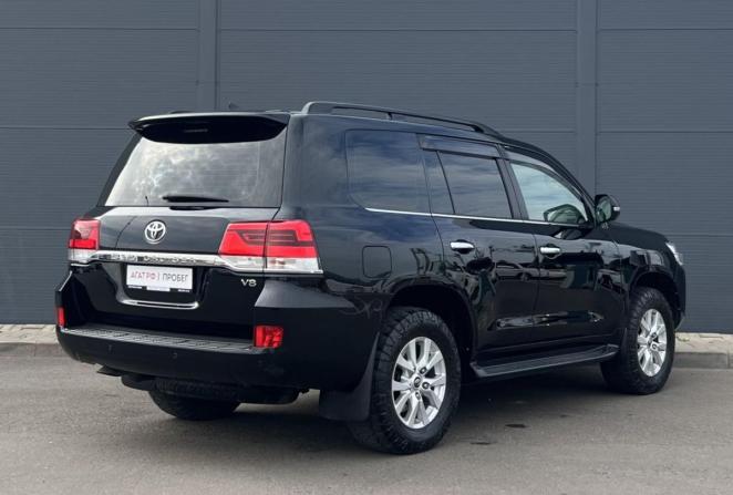 Toyota Land Cruiser 200 Series Рестайлинг 2 с пробегом 2019 года, цена 5 450 000 рублей, 381140 км, внедорожник, Автокод Объявления