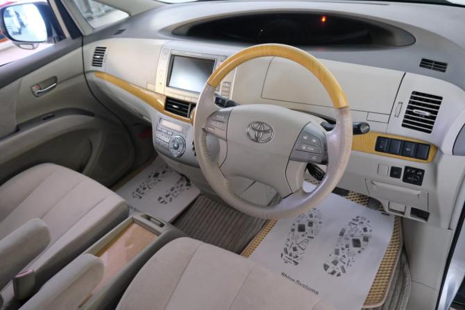Toyota Estima III с пробегом 2006 года, цена 1 889 000 рублей, 152000 км, минивэн, Автокод Объявления