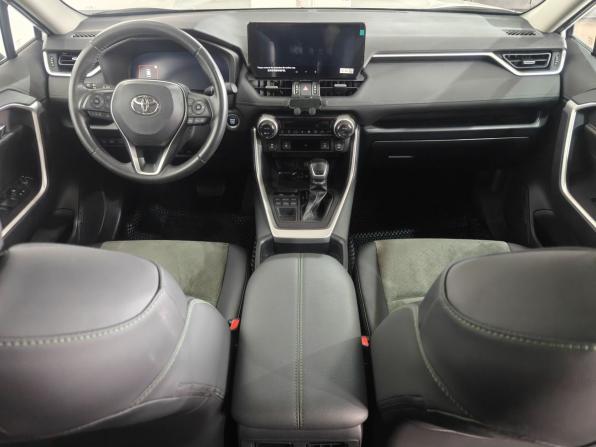 Toyota RAV4 V (XA50) с пробегом 2025 года, цена 3 740 000 рублей, 13172 км, внедорожник, Автокод Объявления