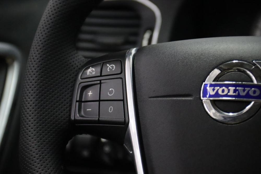 Volvo S60 II Сургут  - изображение 17
