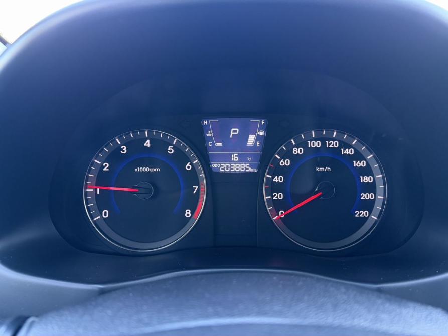 Hyundai Solaris I Саратов  - изображение 9