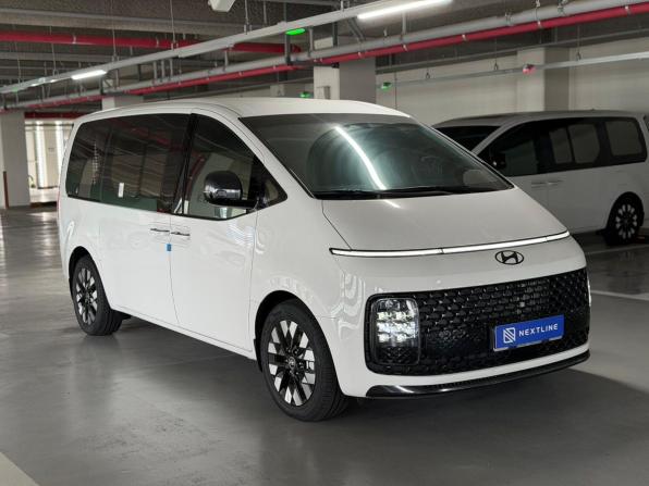 Новый Hyundai Staria I 2025 года, цена 9 490 000 рублей, минивэн, Автокод Объявления