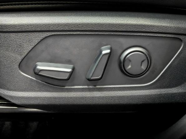 Kia Sportage V с пробегом 2025 года, цена 4 300 000 рублей, 18496 км, внедорожник, Автокод Объявления