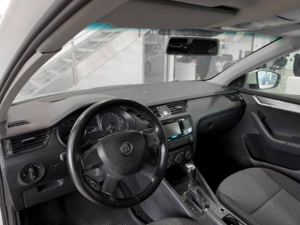 Skoda Octavia III (A7) с пробегом 2014 года, цена 1 189 900 рублей, 217000 км, лифтбек, Автокод Объявления