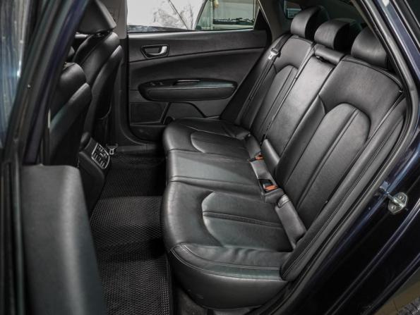 Kia Optima IV Рестайлинг с пробегом 2018 года, цена 1 489 000 рублей, 316973 км, седан, Автокод Объявления