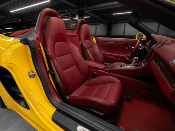 Porsche Boxster IV 718 (982) с пробегом 2018 года, цена 9 000 000 рублей, 45439 км, родстер, Автокод Объявления