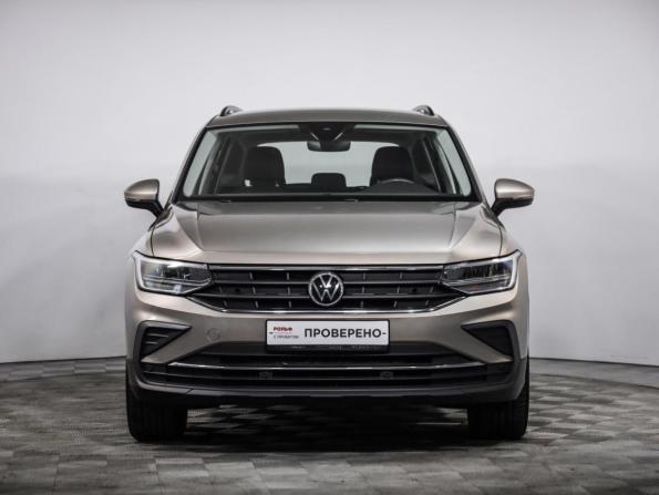 Volkswagen Tiguan II Рестайлинг с пробегом 2021 года, цена 2 569 000 рублей, 73728 км, внедорожник, Автокод Объявления