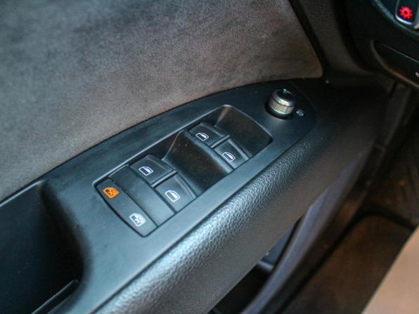 Audi Q7 I (4L) Рестайлинг с пробегом 2010 года, цена 1 900 000 рублей, 190437 км, внедорожник, Автокод Объявления