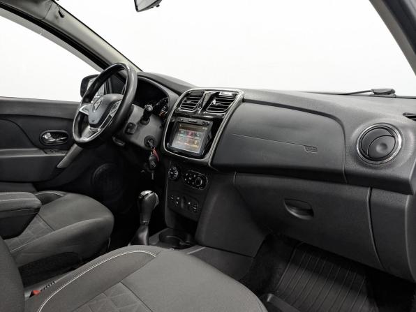 Renault Sandero II Рестайлинг с пробегом 2019 года, цена 1 195 000 рублей, 84919 км, хэтчбек, Автокод Объявления