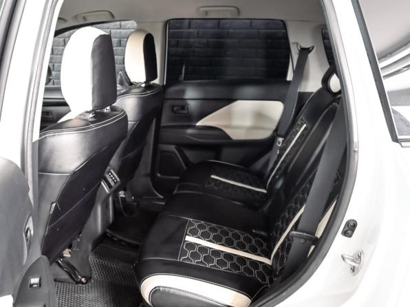 Mitsubishi Outlander III Рестайлинг 3 с пробегом 2019 года, цена 1 990 000 рублей, 189403 км, внедорожник, Автокод Объявления