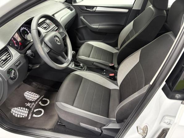 Skoda Rapid I Рестайлинг с пробегом 2019 года, цена 1 488 000 рублей, 59905 км, лифтбек, Автокод Объявления