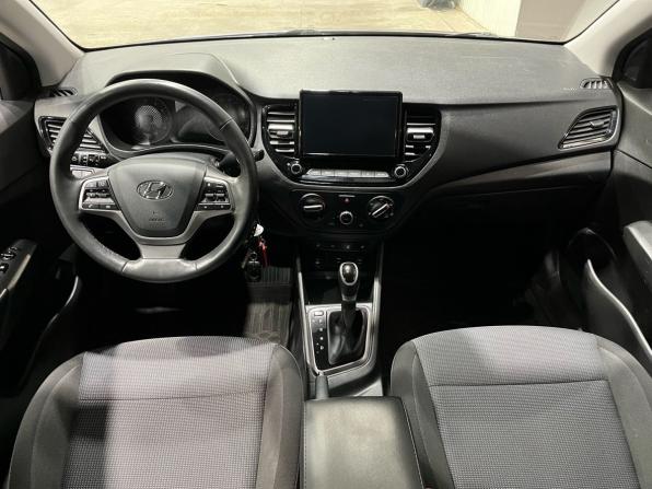 Hyundai Solaris II Рестайлинг с пробегом 2021 года, цена 1 690 000 рублей, 44900 км, седан, Автокод Объявления