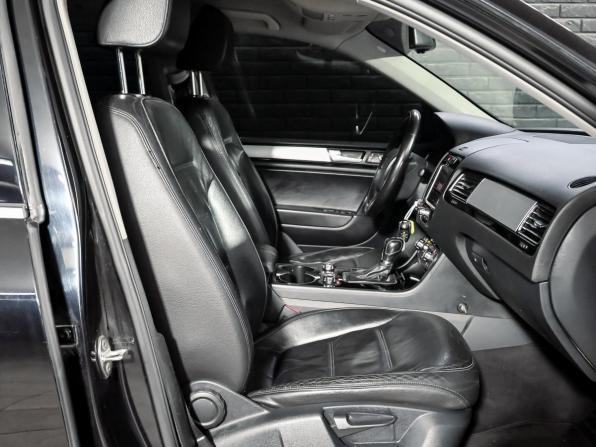Volkswagen Touareg II с пробегом 2011 года, цена 1 980 000 рублей, 220386 км, внедорожник, Автокод Объявления