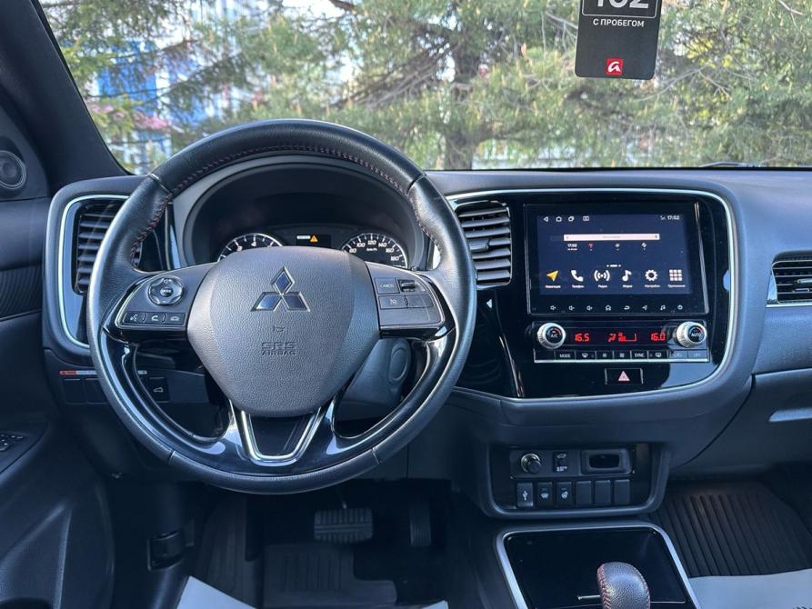 Mitsubishi Outlander III Рестайлинг 3 Санкт-Петербург  - изображение 32